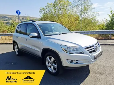Used VW Tiguan 140 HP (102 kW) 2009 Silver SUV