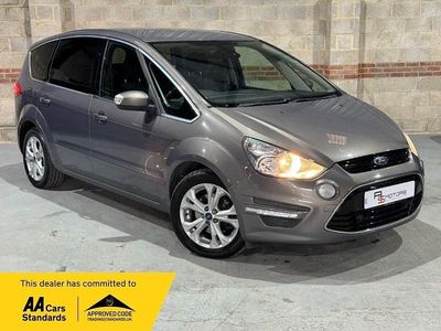 Used Ford S-MAX Titanium 140 HP (102 kW) 2013 Brown MPV