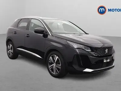 Begagnad Peugeot 3008 Allure Premium 131 HK (96 kW) 2022 Svart SUV