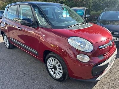 Red/black Used 2013 Fiat 500L Lounge MPV | £2,995 (Fair price)