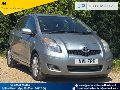 Used Toyota Yaris 2011 Silver Hatchback