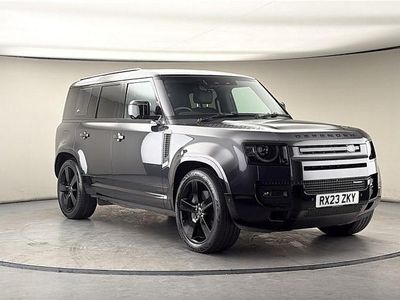 Usado Land Rover Defender HSE Dynamic 300 HP (220 kW) 2023 Cinzento SUV