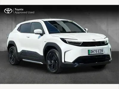 Used Toyota Urban Cruiser Design 127 kW (174 HP) 2026 White SUV