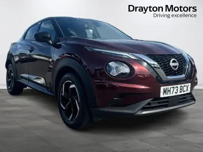 Used Nissan Juke N-Connecta 114 HP (83 kW) 2024 Red SUV