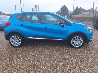 Blue Used 2015 Renault Captur Dynamique SUV | £4,795 (Fair price)