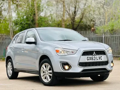 Usado Mitsubishi ASX 117 HP (86 kW) 2014 Prateado SUV