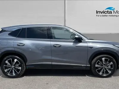 New MG HS Trophy 224 HP (164 kW) 2026 Grey SUV