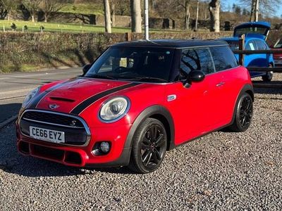 Red Used 2016 Mini Cooper S Hatch Hatchback | £10,995 (Fair price)