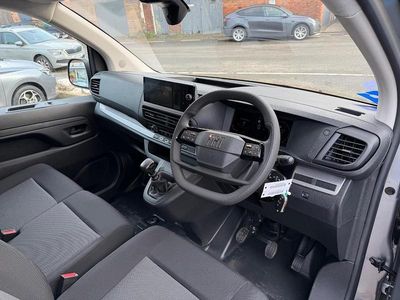 Grey New 2025 Fiat Scudo S Van | £21,950 (Fair price)