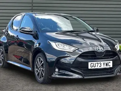 Used Toyota Yaris Design 116 HP (85 kW) 2023 Black Hatchback