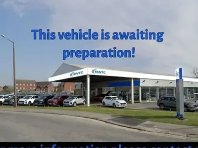 Begagnad Ford Focus Zetec 115 HK (84 kW) 2014 Vit Halvkombi