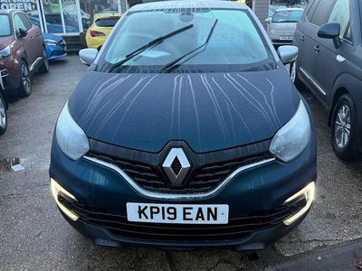 Used Renault Captur Iconic 90 HP (66 kW) 2019 Blue/silver SUV