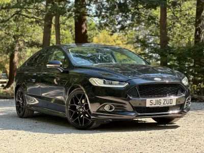 Used Ford Mondeo Titanium 180 HP (132 kW) 2016 Black Hatchback
