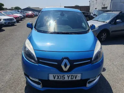 Used Renault Scénic Dynamique 2015 Blue MPV