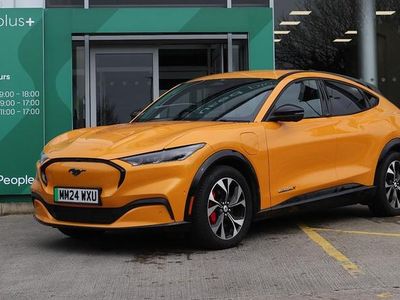 Used Ford Mustang Premium 294 HP (216 kW) 2024 Orange Estate