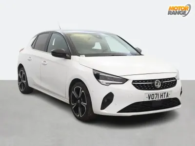 Używany Vauxhall Corsa Edition 102 KM (75 kW) 2022 Biały Hatchback