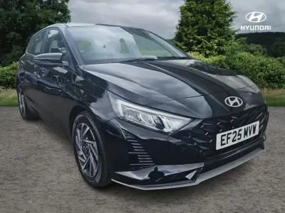 Used Hyundai i20 Advanced 99 HP (72 kW) 2025 Black Hatchback