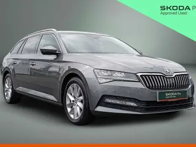 Used Skoda Superb SE Technology 147 HP (108 kW) 2022 Graphite grey metallic Estate