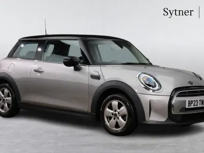 Used Mini Cooper Classic 134 HP (98 kW) 2023 Silver Hatchback
