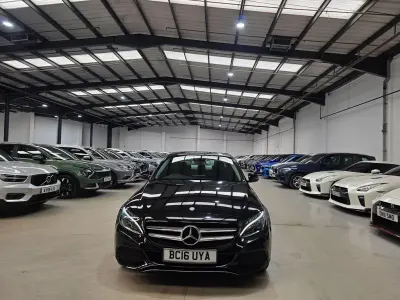 Begagnad Mercedes C350e Premium Plus 2016 Svart Sedan