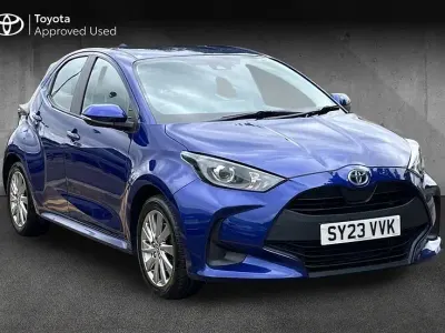 Used Toyota Yaris 116 HP (85 kW) 2023 Blue Hatchback