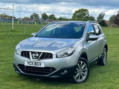 Used Nissan Qashqai Tekna 150 HP (110 kW) 2011 Silver SUV