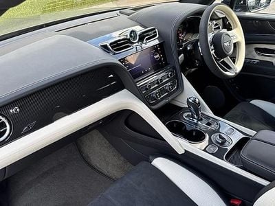 Used Bentley Bentayga 541 HP (397 kW) 2022 Grey SUV