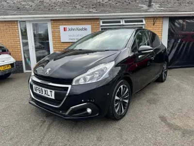 Used Peugeot 208 S 82 HP (60 kW) 2019 Black Hatchback