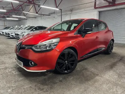 Gebraucht Renault Clio IV Dynamique 90 PS (66 kW) 2016 Rot Kleinwagen