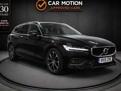 Used Volvo V60 Momentum 2019 Black Estate