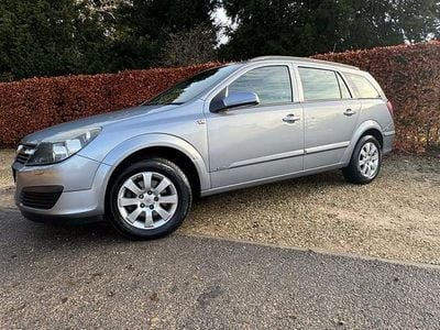 Silver Used 2006 Vauxhall Astra Club Estate | £2,995 (Fair price)