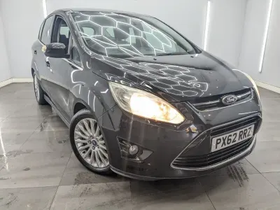 Käytetty Ford C-MAX