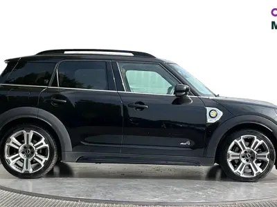 Used Mini Cooper S Countryman Exclusive 217 HP (159 kW) 2021 Black SUV