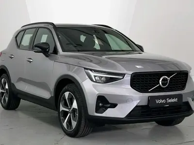 Used Volvo XC40 Plus 161 HP (118 kW) 2027 SUV