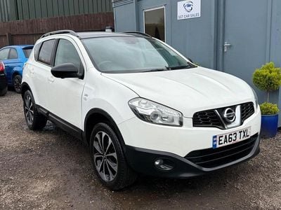 Used Nissan Qashqai 360º 2013 White SUV