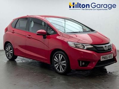 Used Honda Jazz EX 102 HP (75 kW) 2016 Red Hatchback