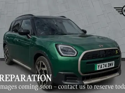 Usado Mini Countryman 227 kW (309 CV) 2024 Verde SUV