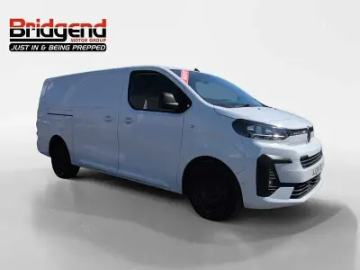 Używany Citroën Dispatch 120 KM (88 kW) 2024 Biały Minivan