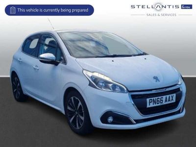 used Peugeot 208 1.2 PureTech Allure Premium 5dr