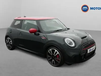Used Mini John Cooper Works Hatch 231 HP (169 kW) 2022 Green Hatchback