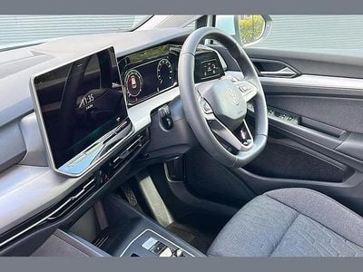Used VW Golf VIII Match 147 HP (108 kW) 2025 Blue Hatchback