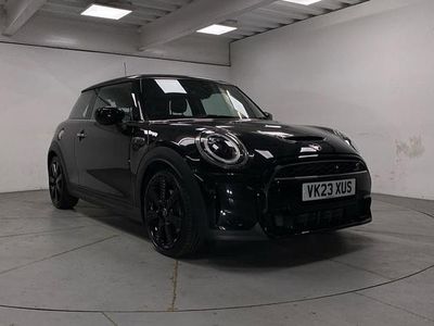 Used Mini Cooper S Exclusive 176 HP (129 kW) 2023 Black Hatchback