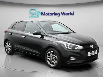 Używany Hyundai i20 Premium SE 120 KM (88 kW) 2020 Czarny Hatchback