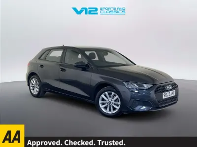Usado Audi A3 Sportback Design 110 CV (80 kW) 2022 Gris Utilitario