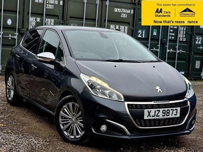 Used Peugeot 208 Allure 110 HP (80 kW) 2016 Grey Hatchback