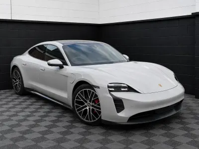 Used Porsche Taycan 419 kW (571 HP) 2022 Grey Sedan