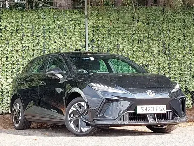 Used MG MG4 EV SE 125 kW (170 HP) 2023 Black Hatchback