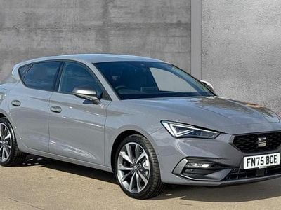 Used Seat Leon FR Sport 115 HP (84 kW) 2025 Metallic  graphene grey Hatchback
