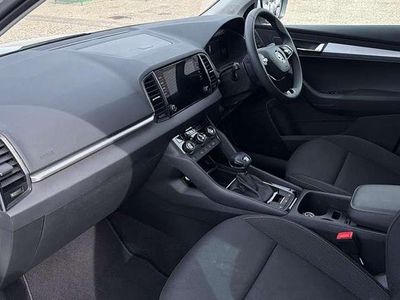 Używany Skoda Karoq SE Drive 150 KM (110 kW) 2024 Biały SUV