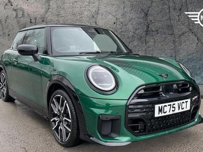Used Mini Cooper Hatch 113 kW (154 HP) 2026 Green Hatchback